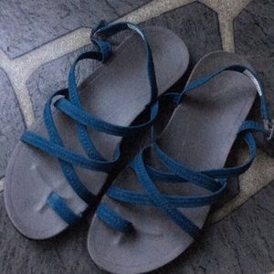 Olukai Shoes |Olukai Kalapu Sandals Size 8